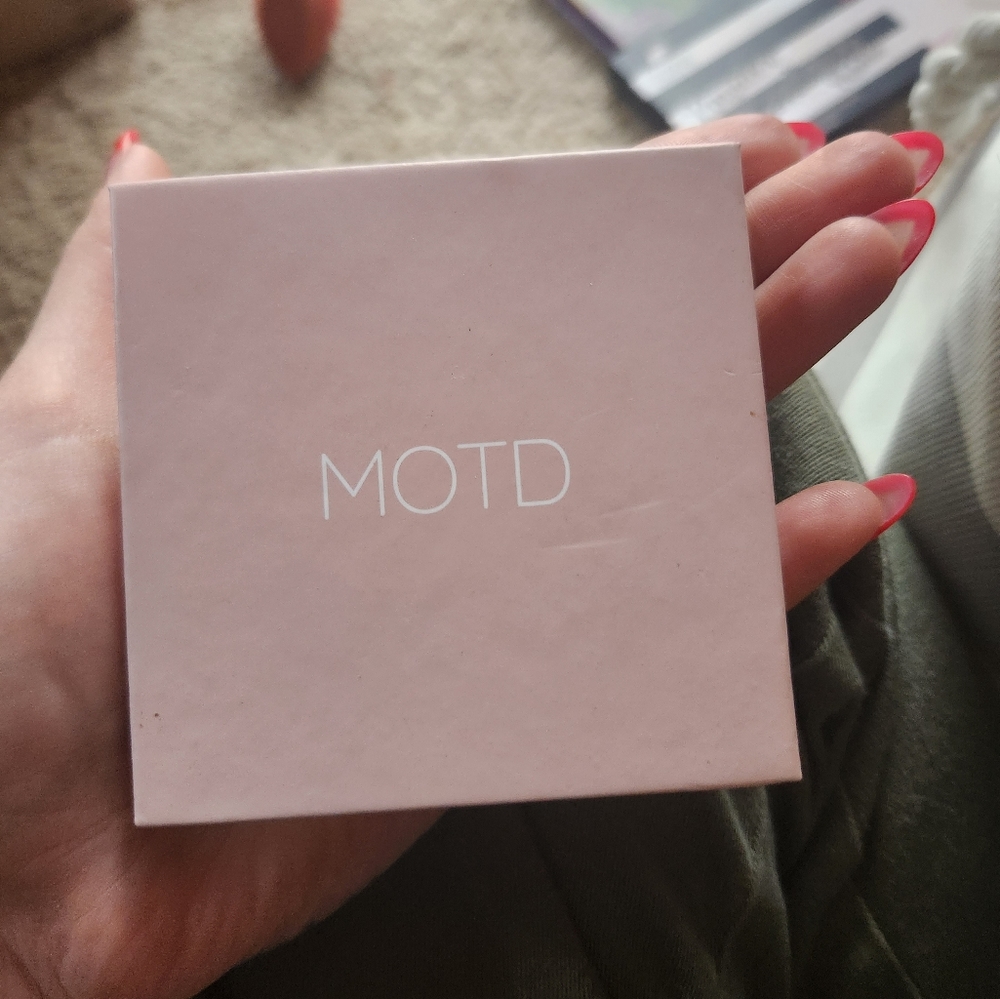 MOTD Highlight powder